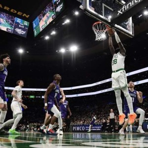 pg电子免费试玩-爆大冷！东部第二轰然倒下：全场鸦雀无声，黑马三人组轰56分