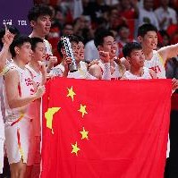 媒体人：这比赛后劲太大了 无论顺境逆境所有人信念一致&amp;荣辱与共
